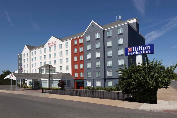 Hilton Garden Inn Queens/Jfk Airport Main image